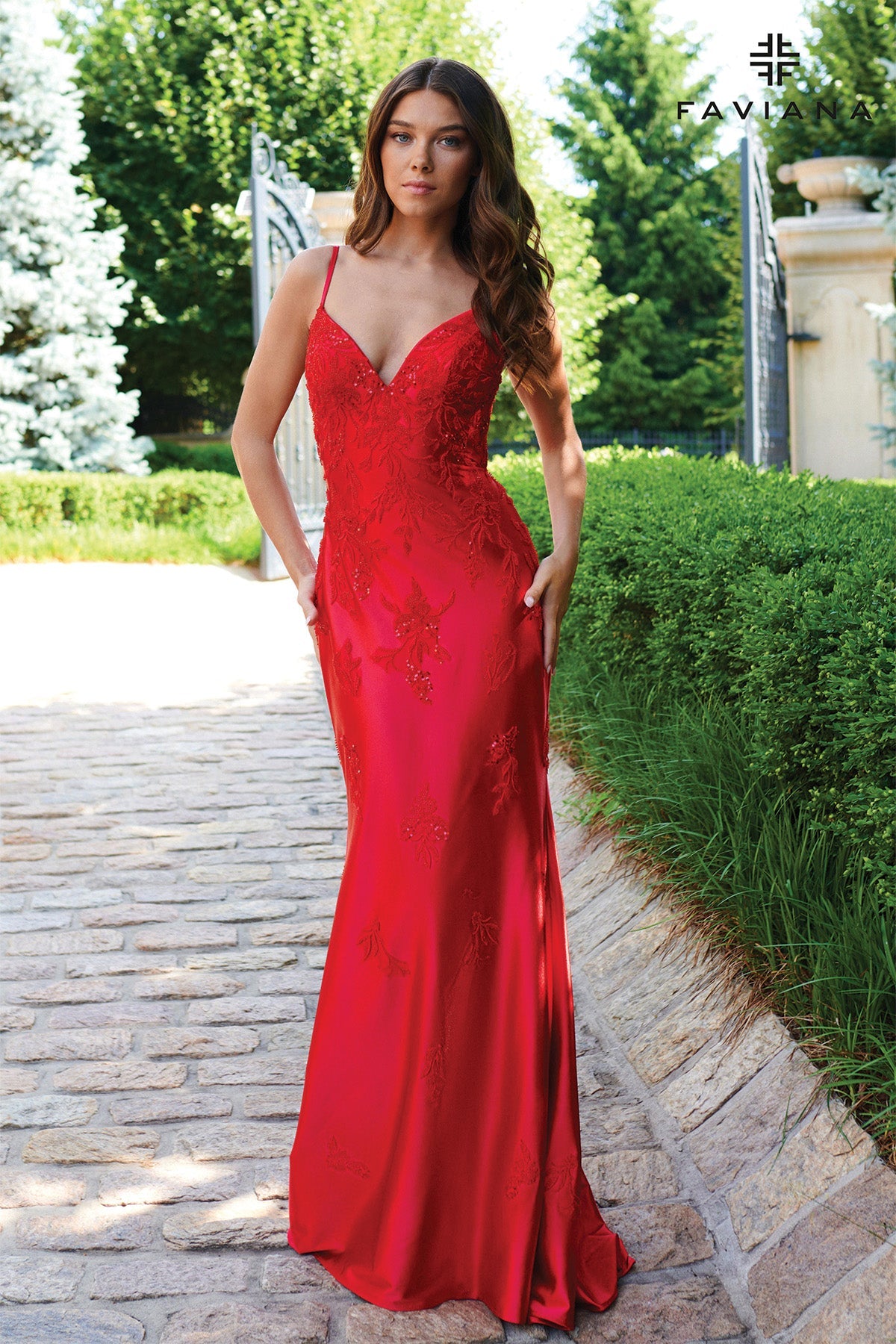 Faviana 11245_RED_FRONT