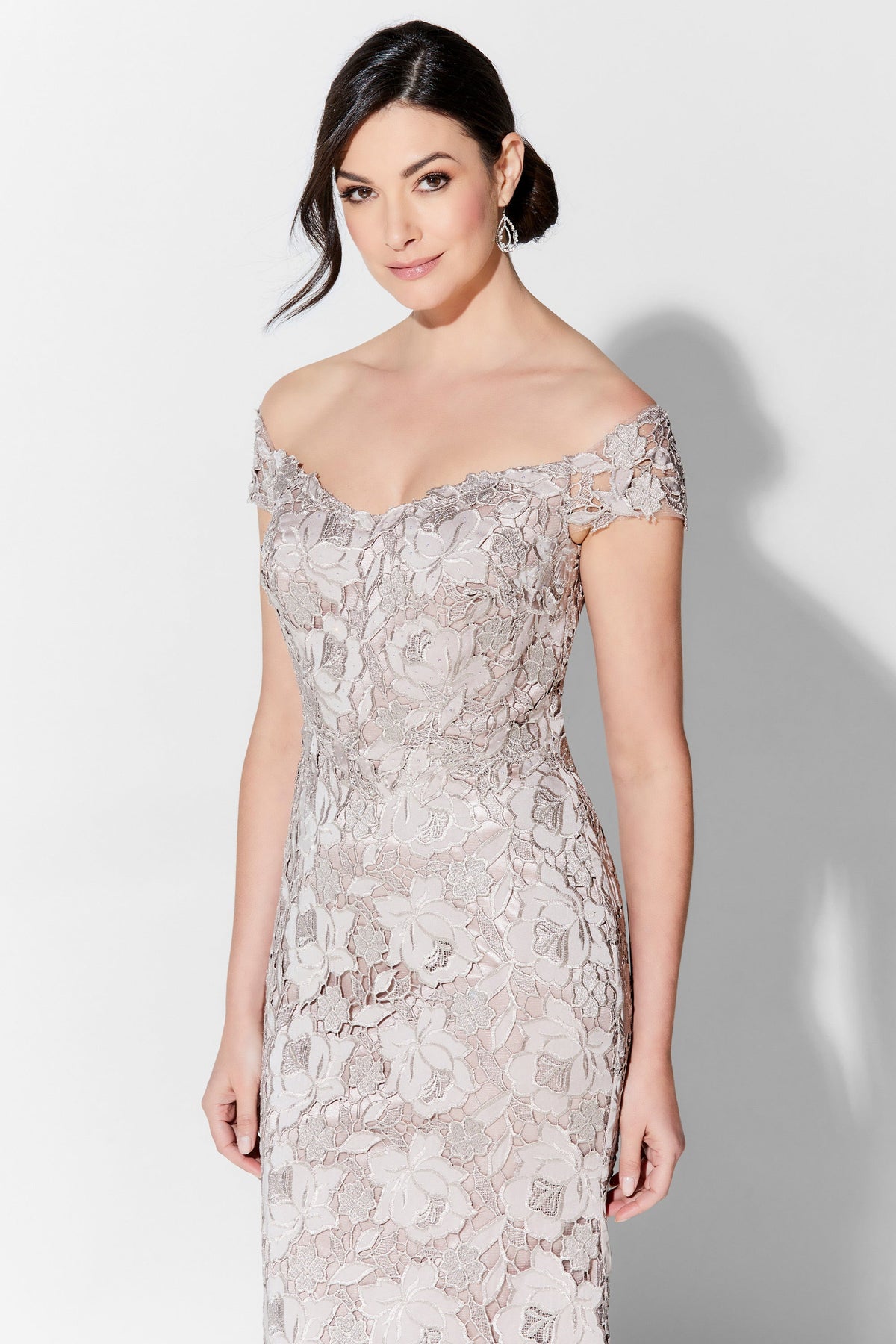 Ivonne D 122D65_mink_f_c