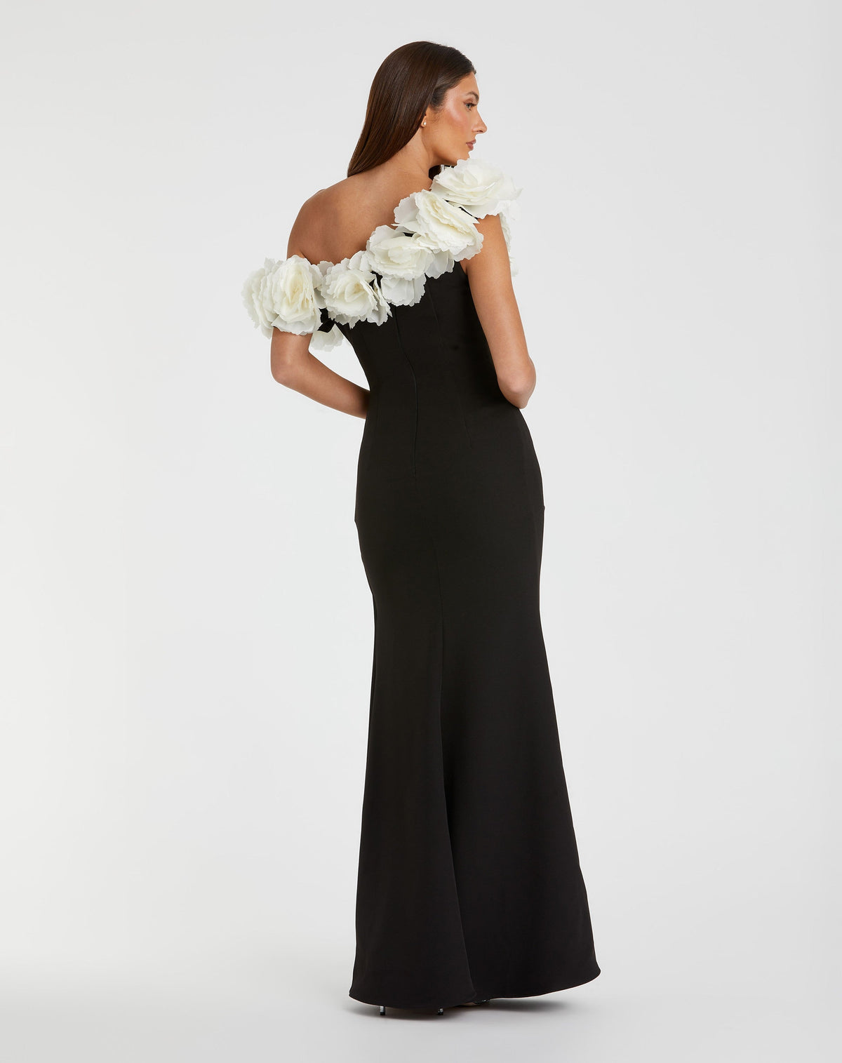 Mac Duggal 21079-BlackCream-BK