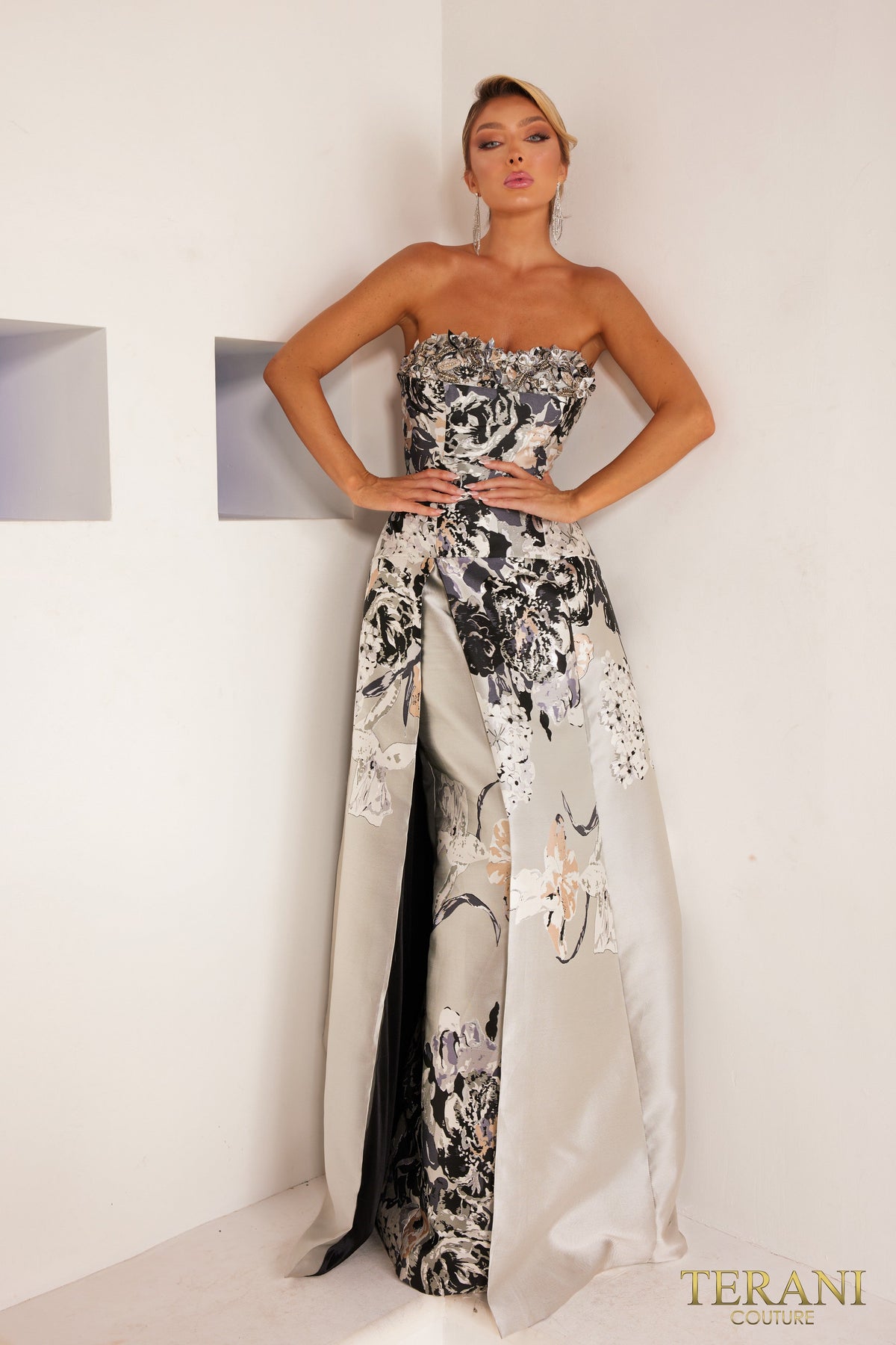 Terani 241E2452_SILVER_BLACK_2
