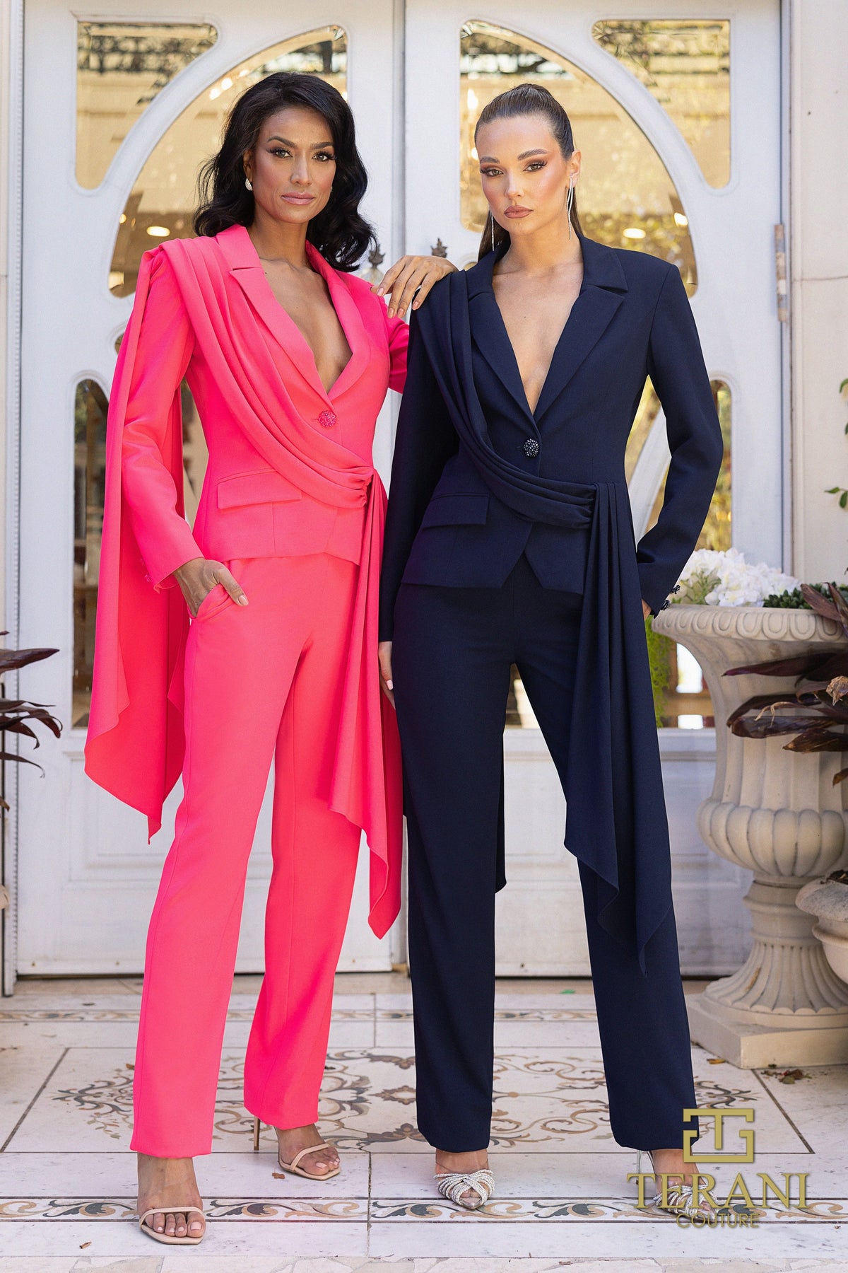 Terani 242E3180_FUCHSIA_AND_NAVY_FRONT