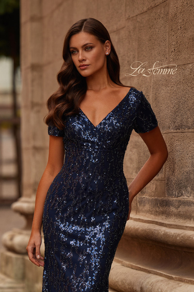 La Femme 31787_Navy_F2_Editorial