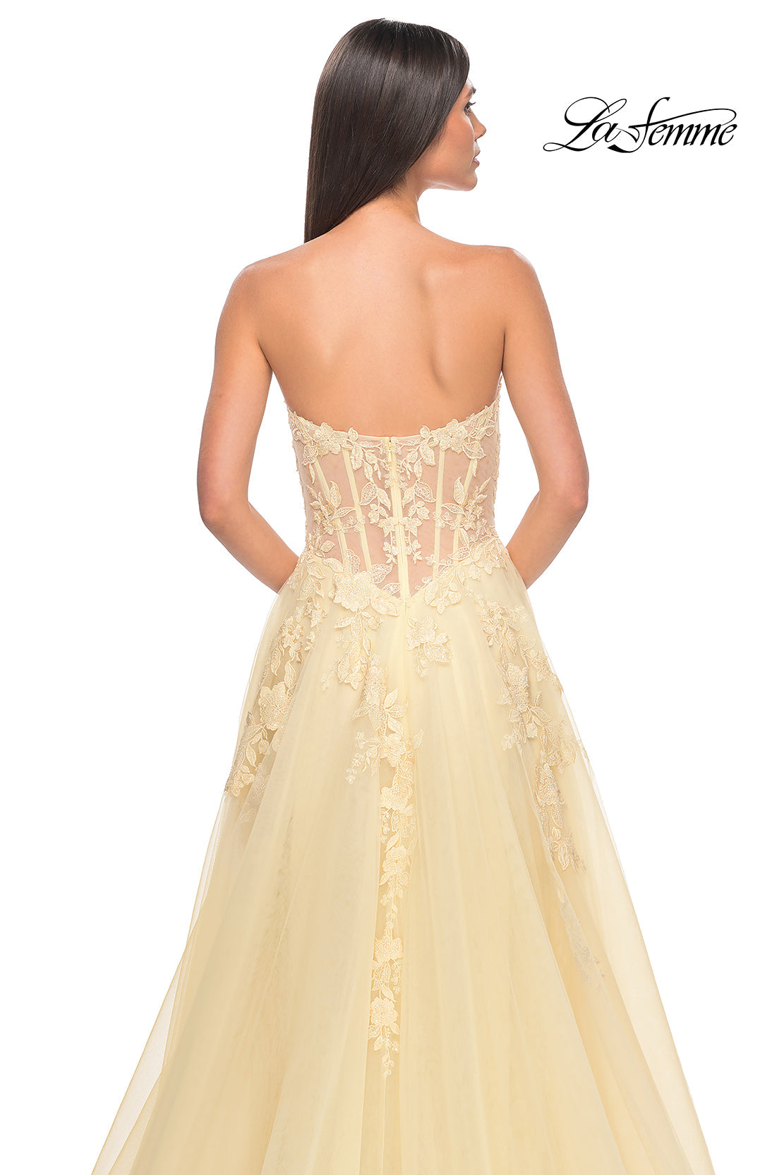 La Femme 32082_PaleYellow_B2