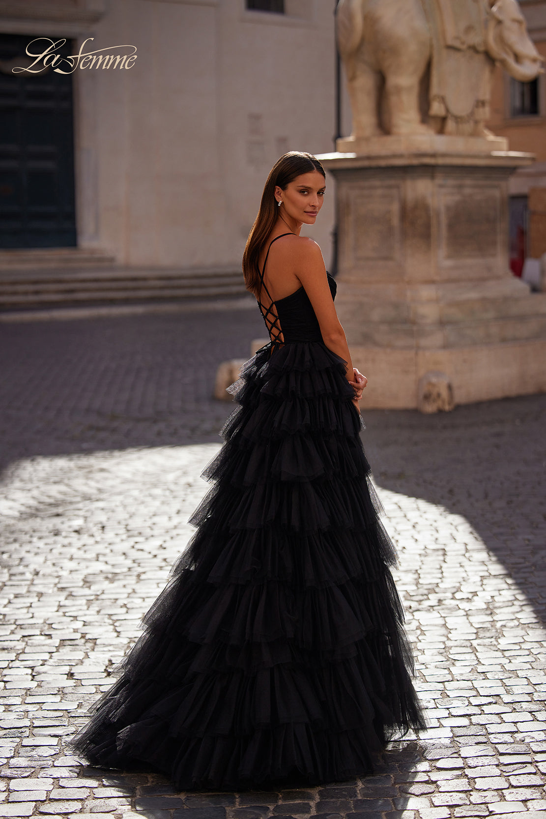 La Femme 32086_Black_B_Editorial