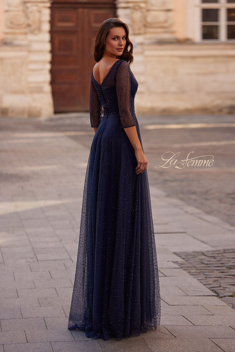 La Femme 32460_Navy_B_Editorial