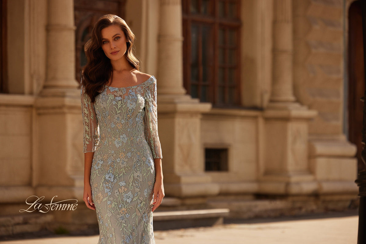 La Femme 32463_LightBlue_F4_Editorial