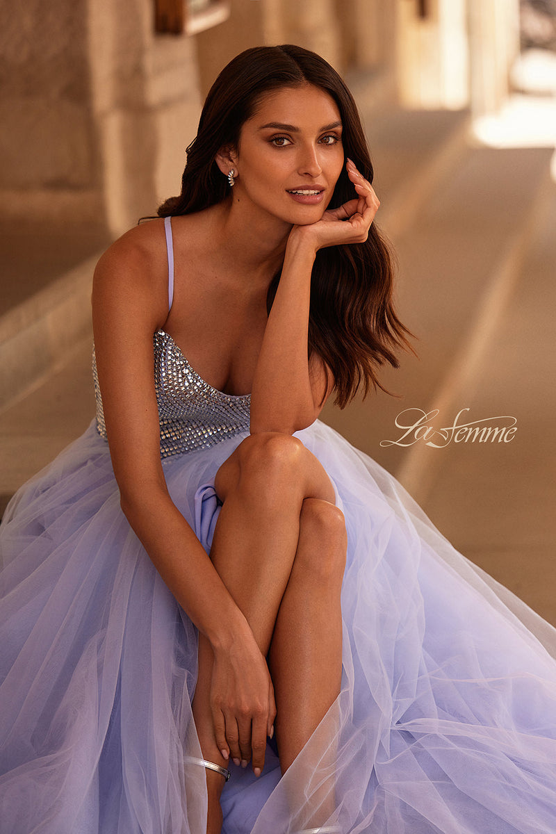 La Femme 32633_LightPeriwinkle_F3_Editorial