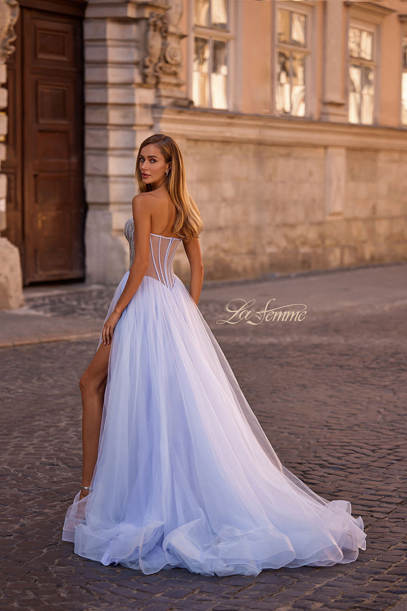 La Femme 32811_LightPeriwinkle_B3_Editorial