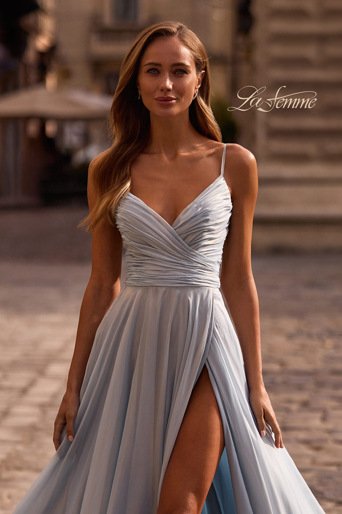 La Femme 33043_LightBlue_F2_Editorial