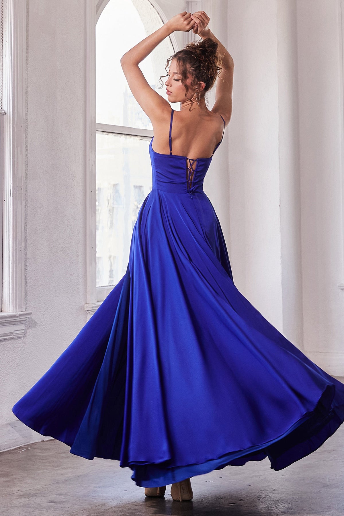 Ladivine by Cinderella Divine B8402_royal_2