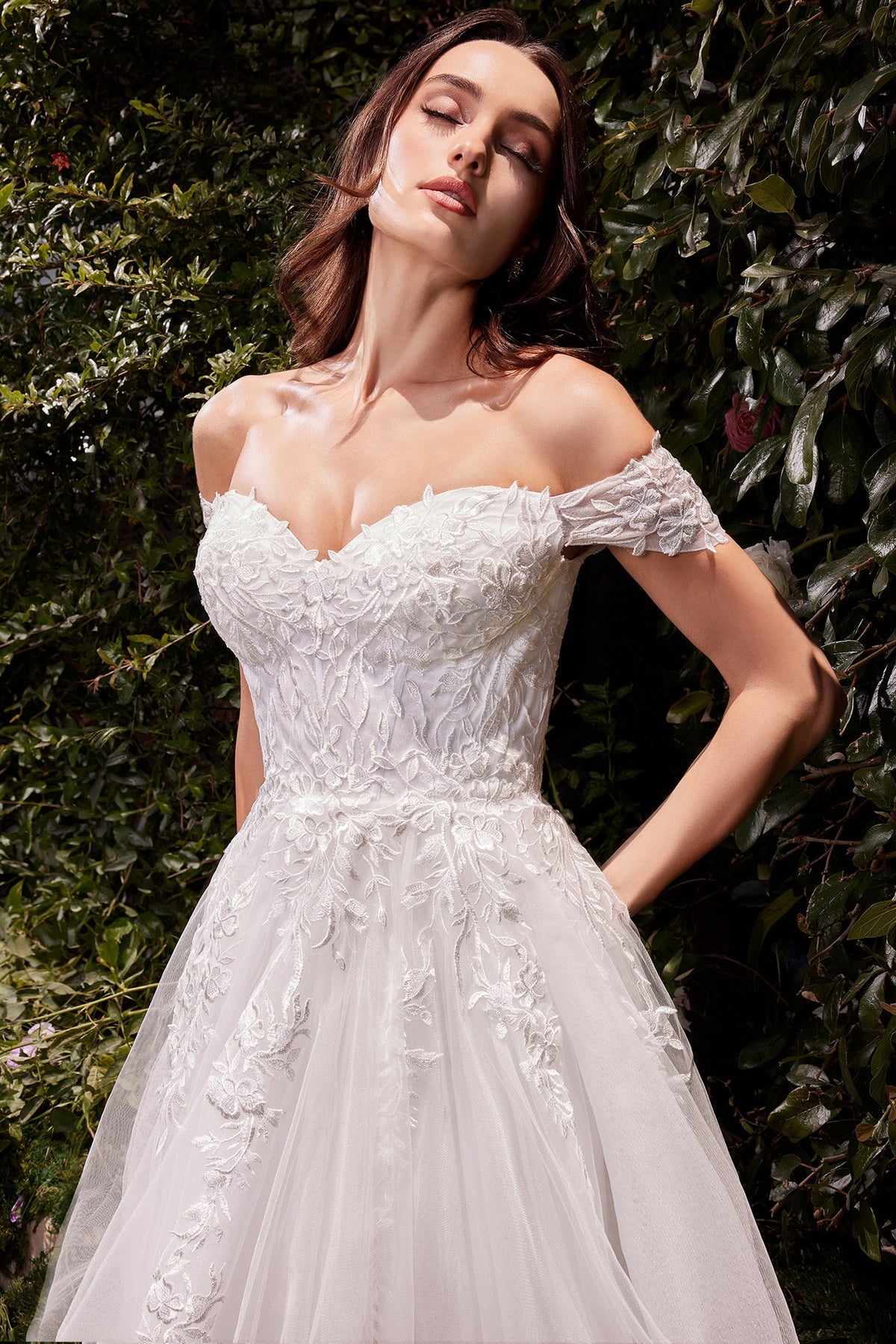 Ladivine by Cinderella Divine C159W_OFFWHITE_2