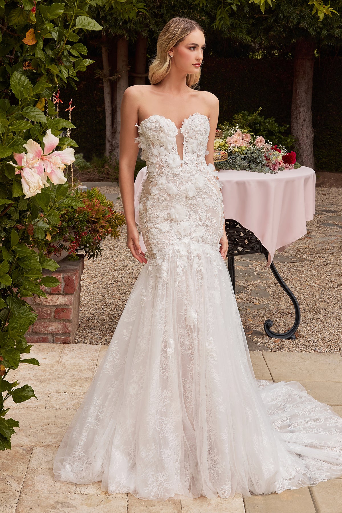 Andrea & Leo Couture CDS434W