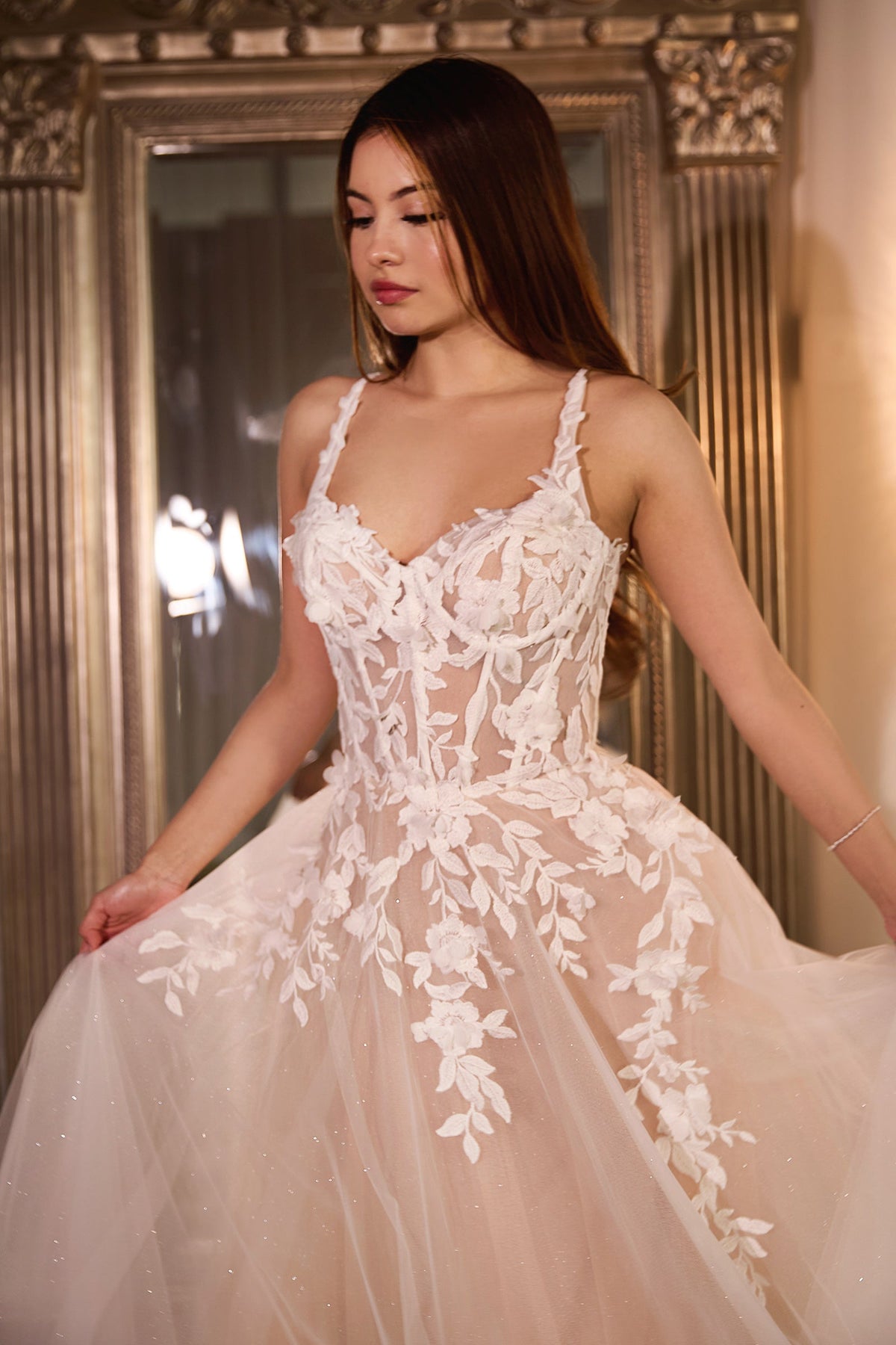 Ladivine by Cinderella Divine CDS477W-1