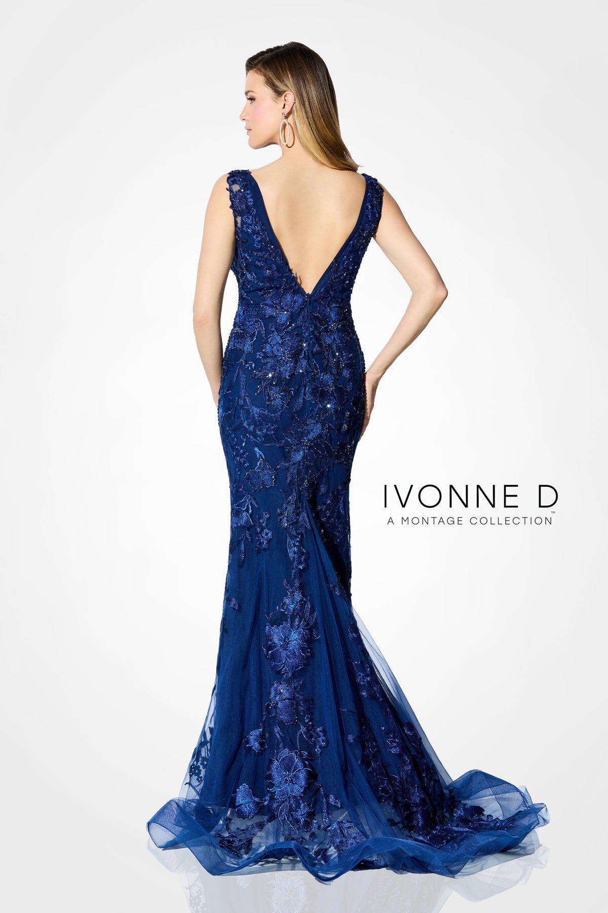 Ivonne D ID901-navy-d