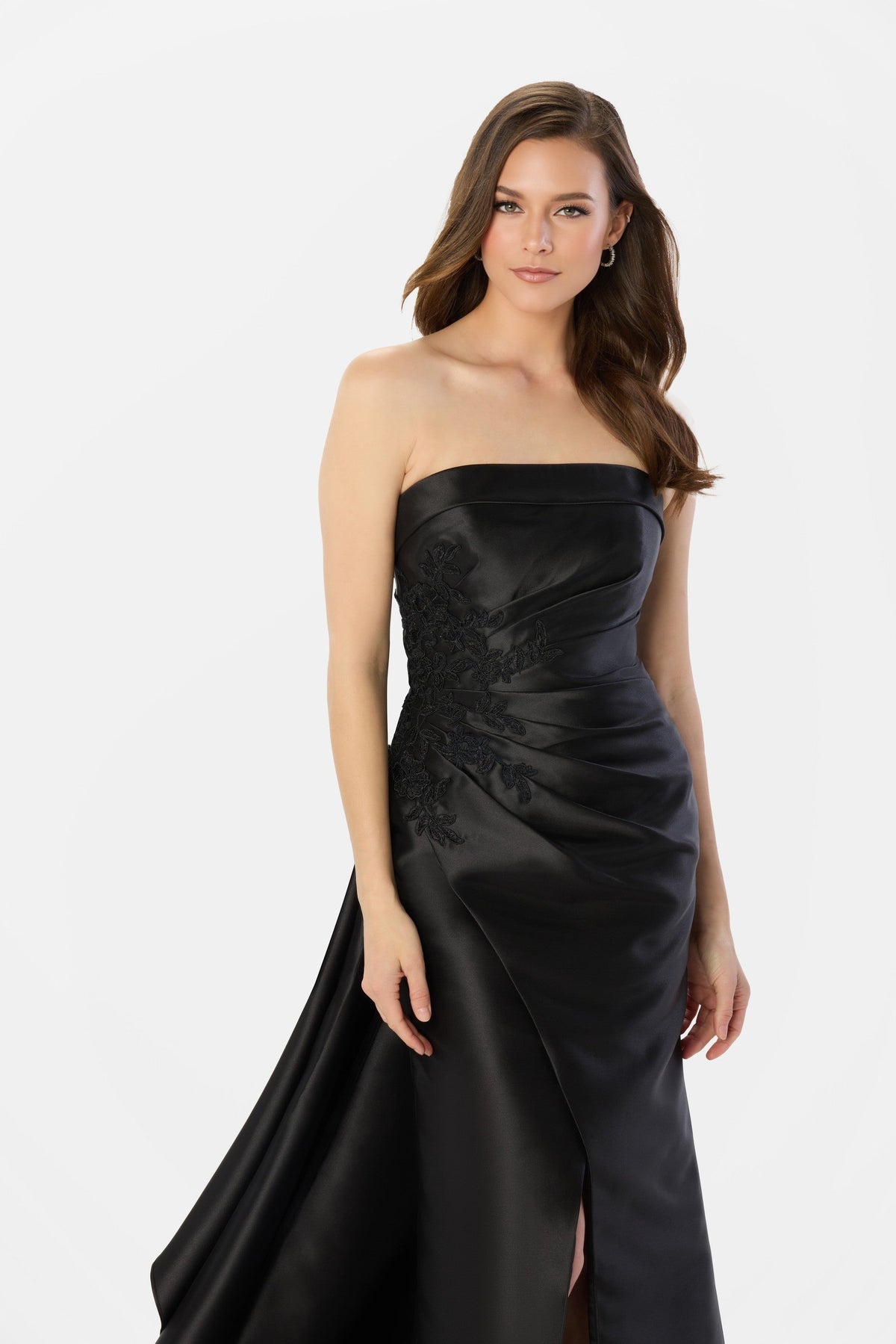 Montage M2235_BLACK_044