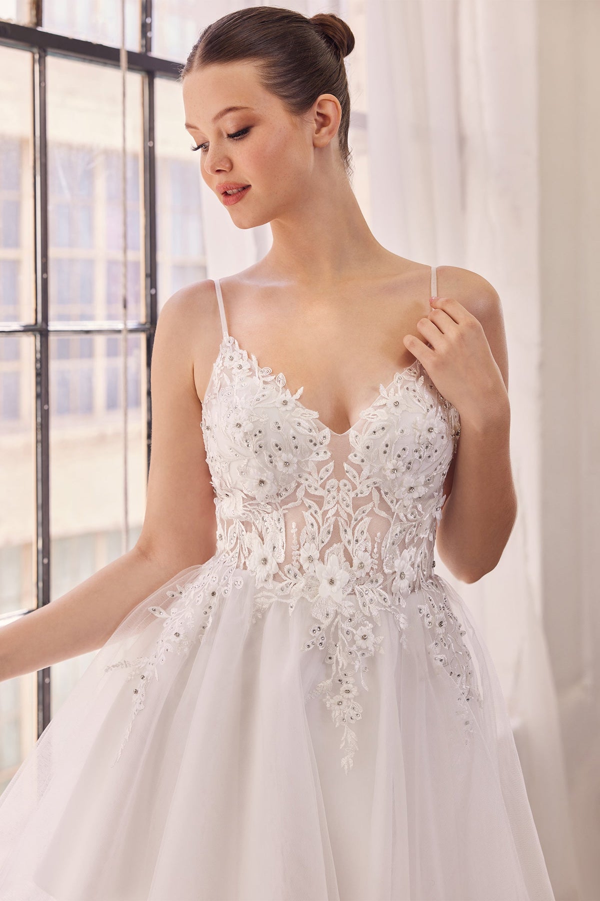 Ladivine by Cinderella Divine SF047_offwhite-1
