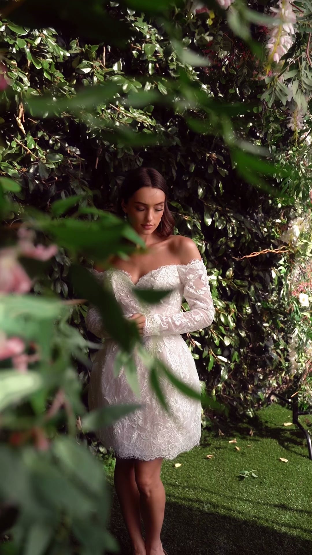 Andrea & Leo Couture WL021