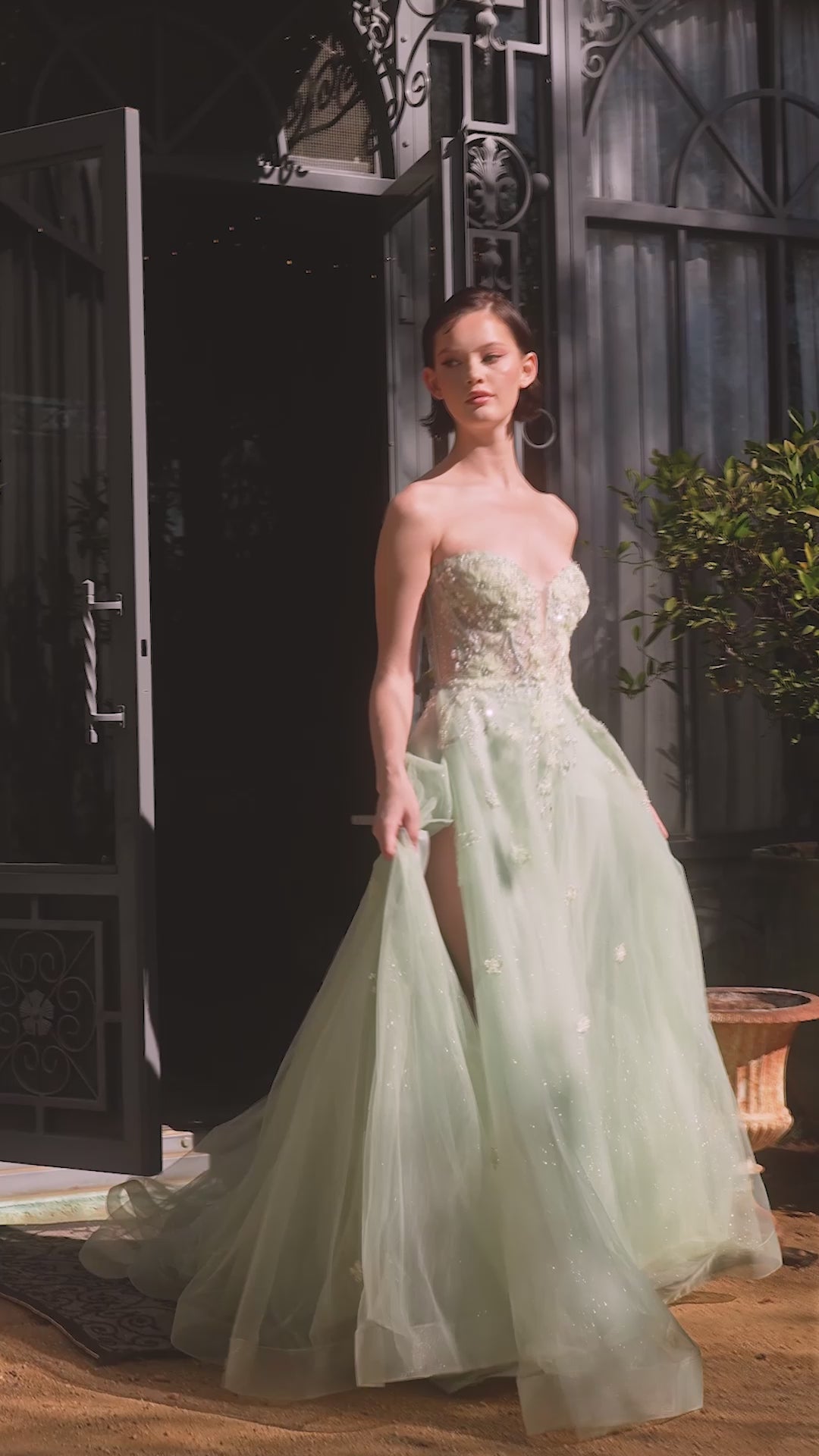 Andrea & Leo Couture A1418