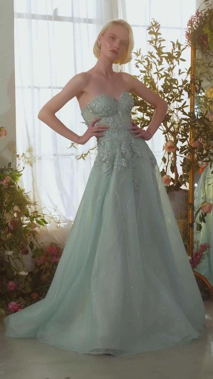 Andrea & Leo Couture A1387