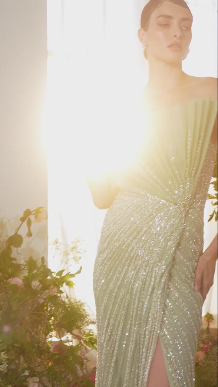 Andrea & Leo Couture A1436