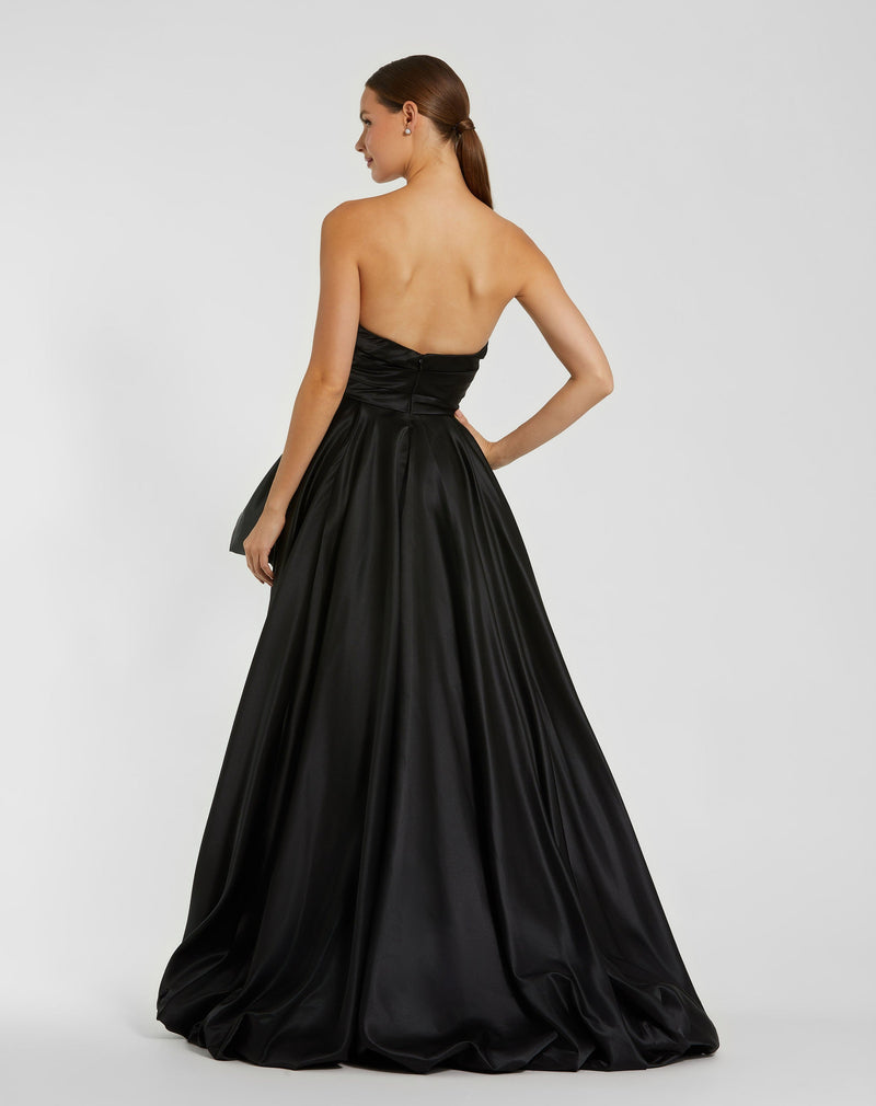 Mac Duggal 11685-Black-BK