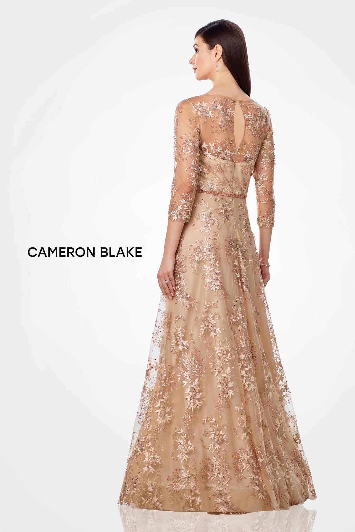 Cameron Blake 118682-champagne-b