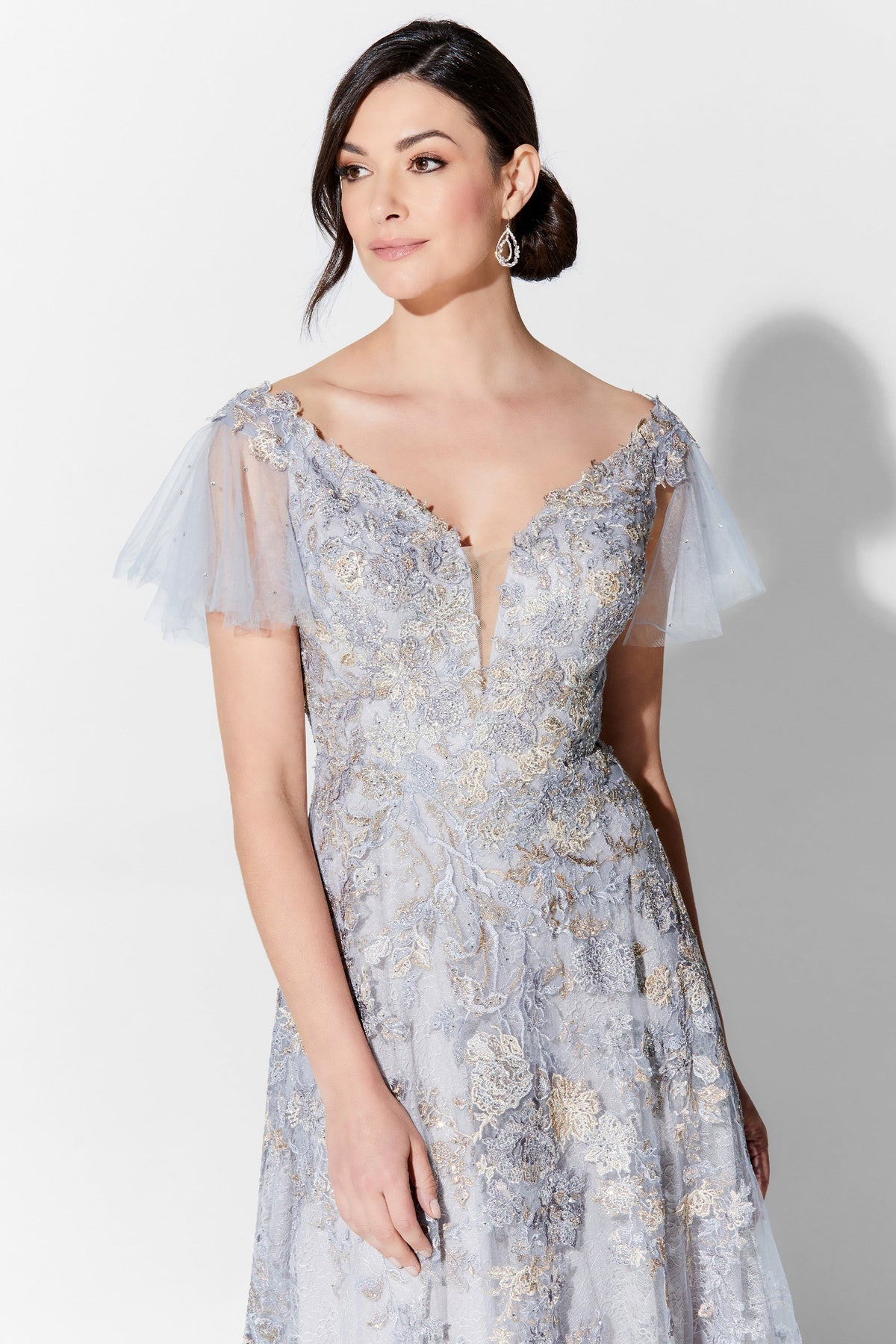 Ivonne D 122D63_dusty_blue_silver_f_c