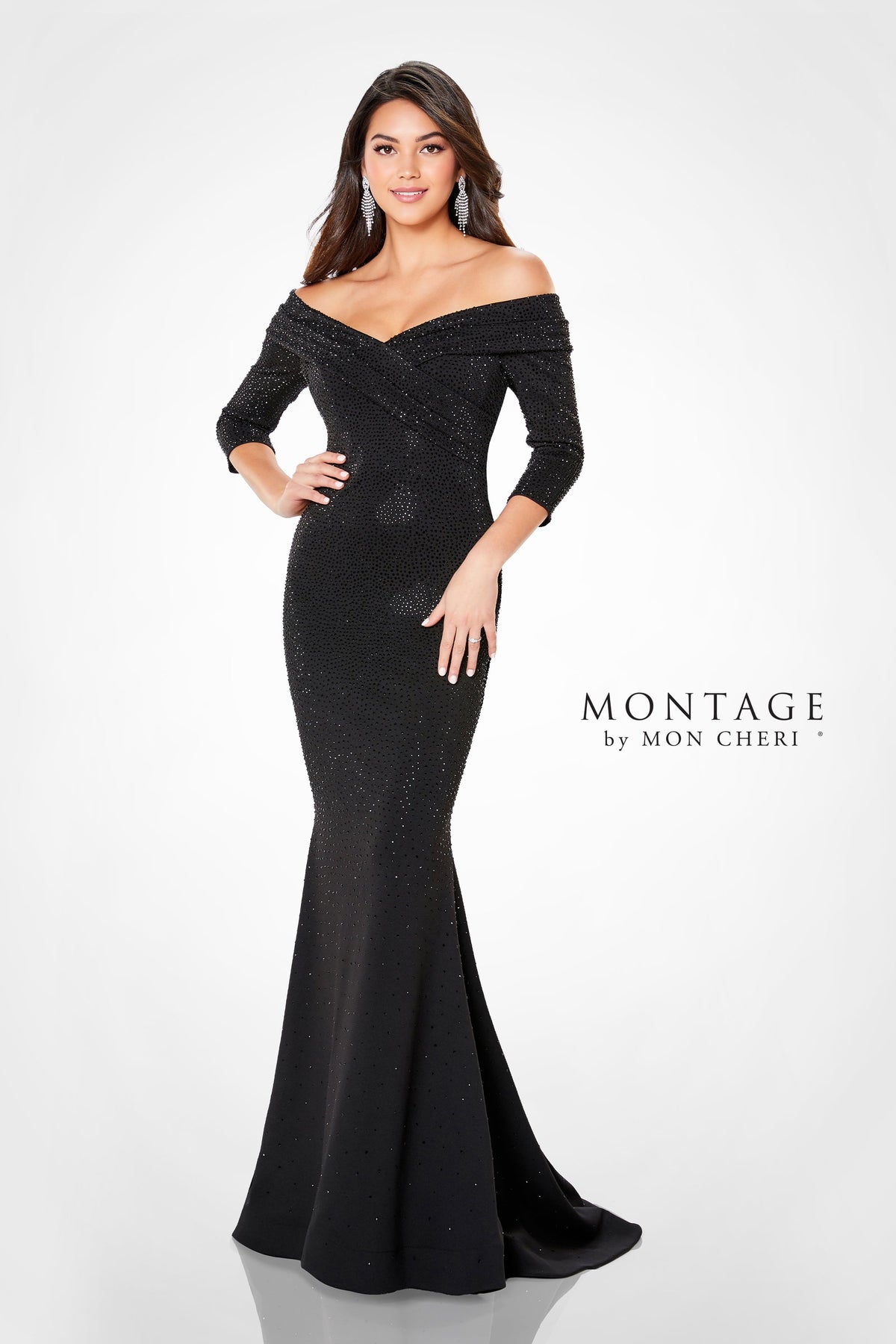 Montage 221970-black-a