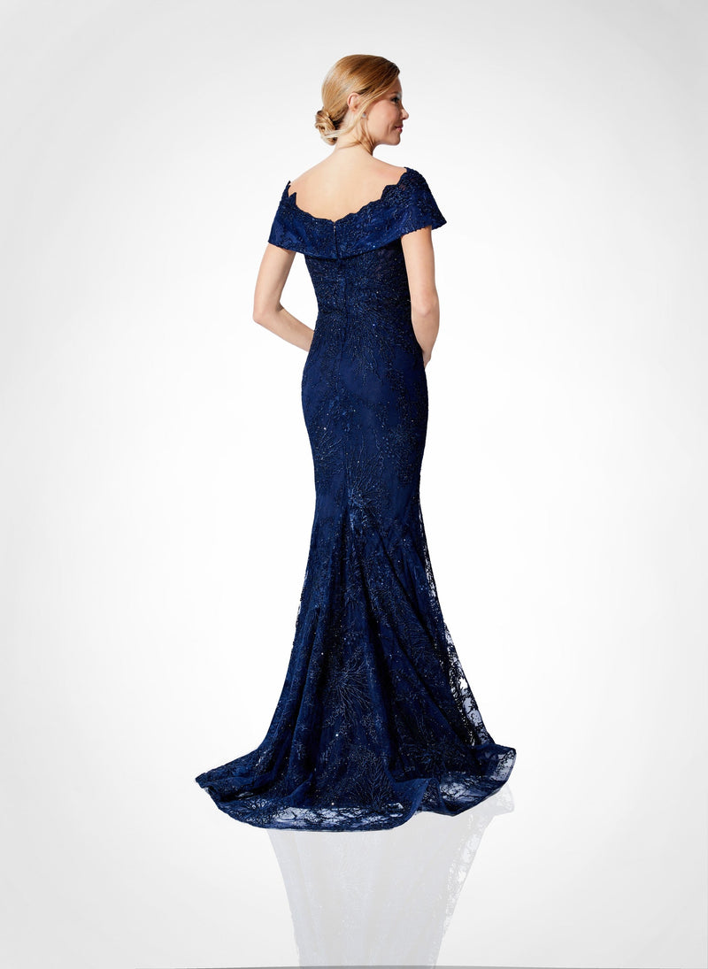 Ivonne D 221D42_midnight_2082