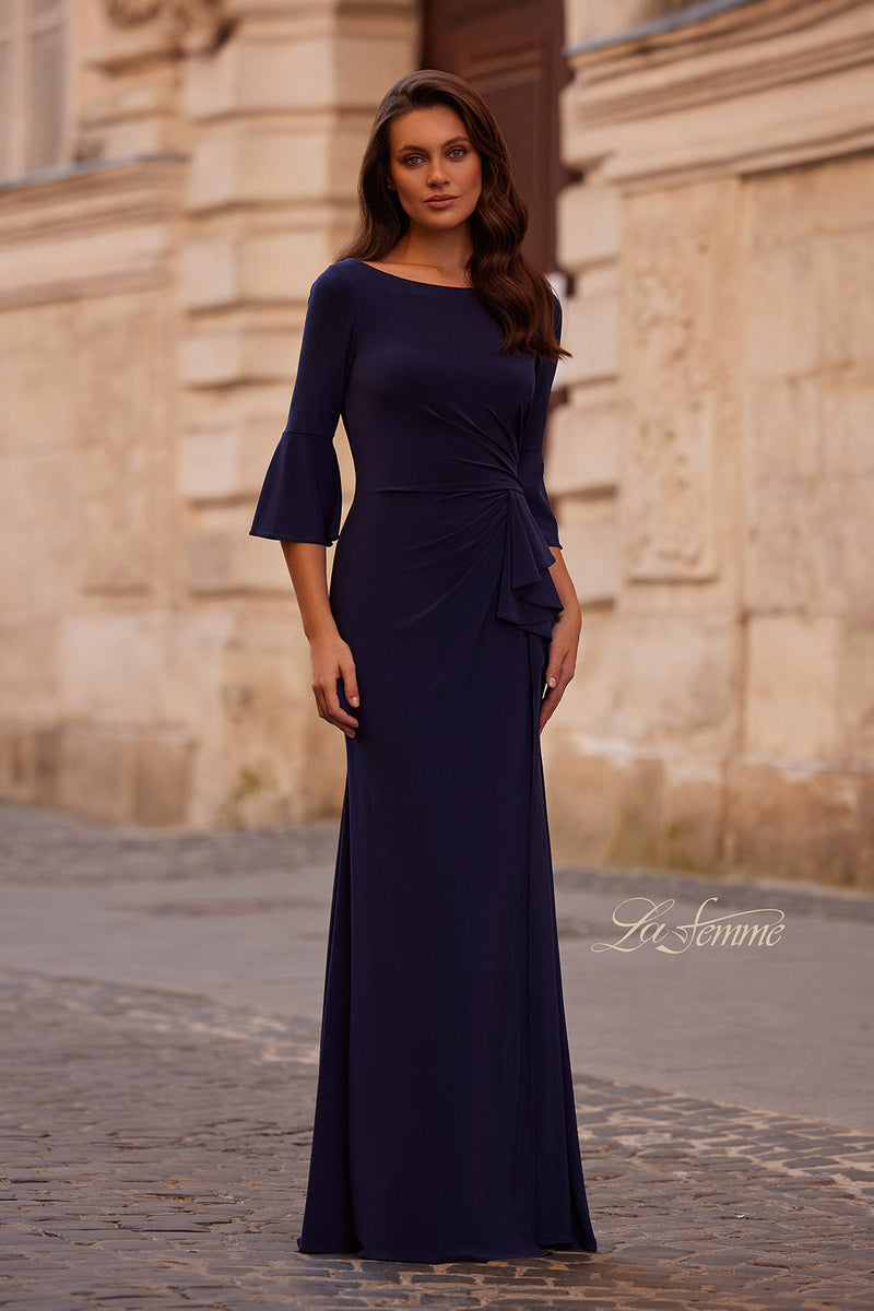 La Femme 29999_Navy_F_Editorial
