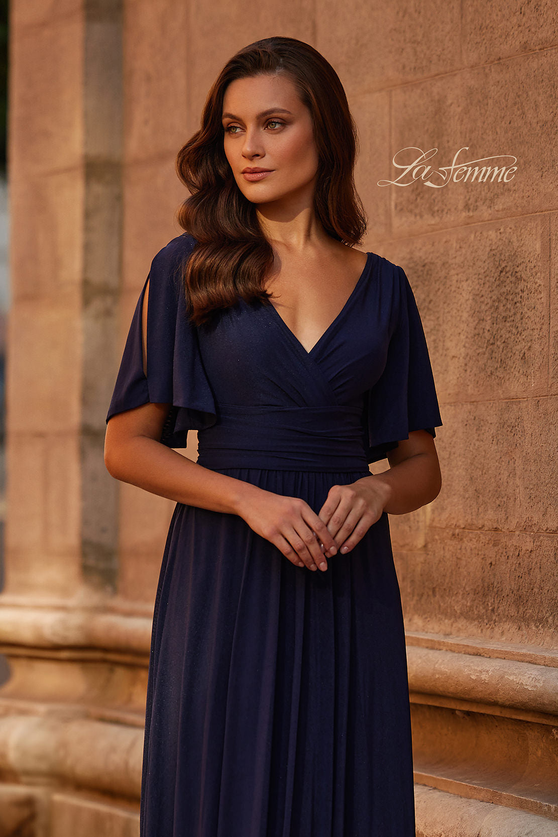 La Femme 30009_Navy_F2_Editorial