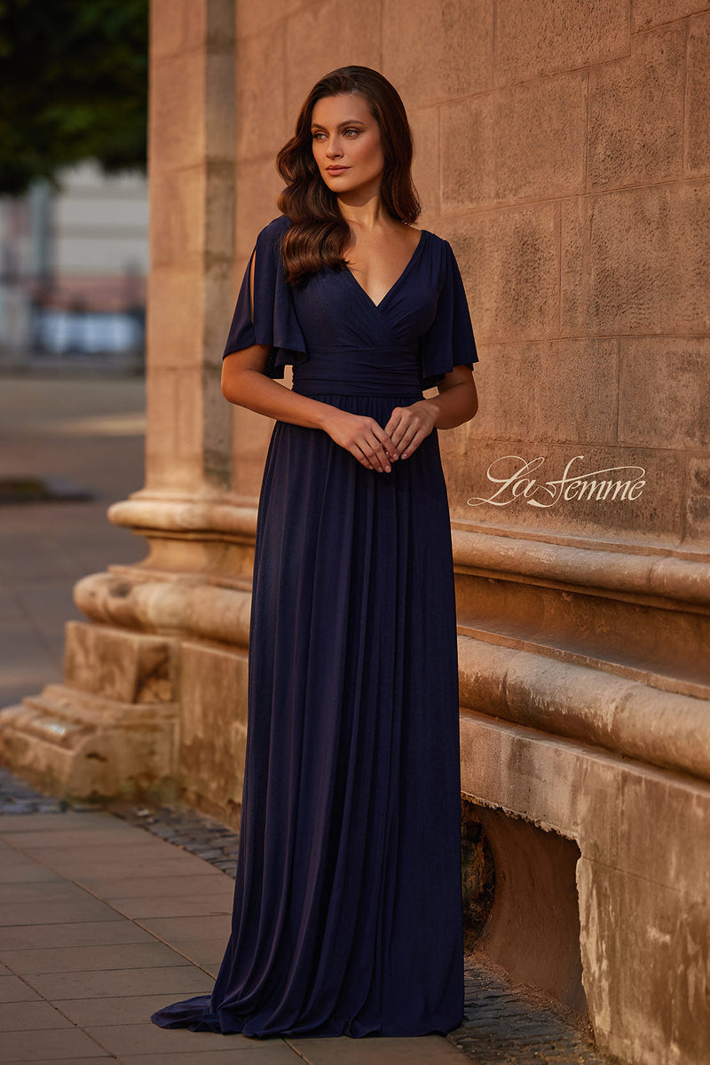 La Femme 30009_Navy_F_Editorial