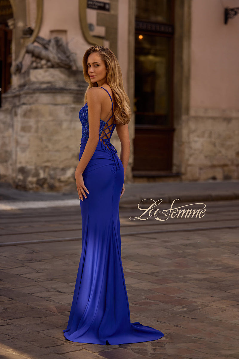 La Femme 32217_RoyalBlue_B3_Editorial