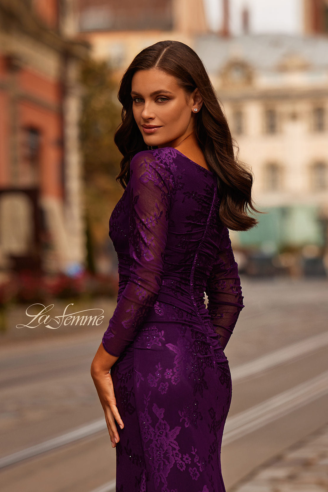 La Femme 32491_Eggplant_B2_Editorial
