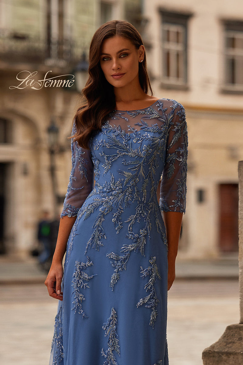 La Femme 32612_Blue_F2_Editorial