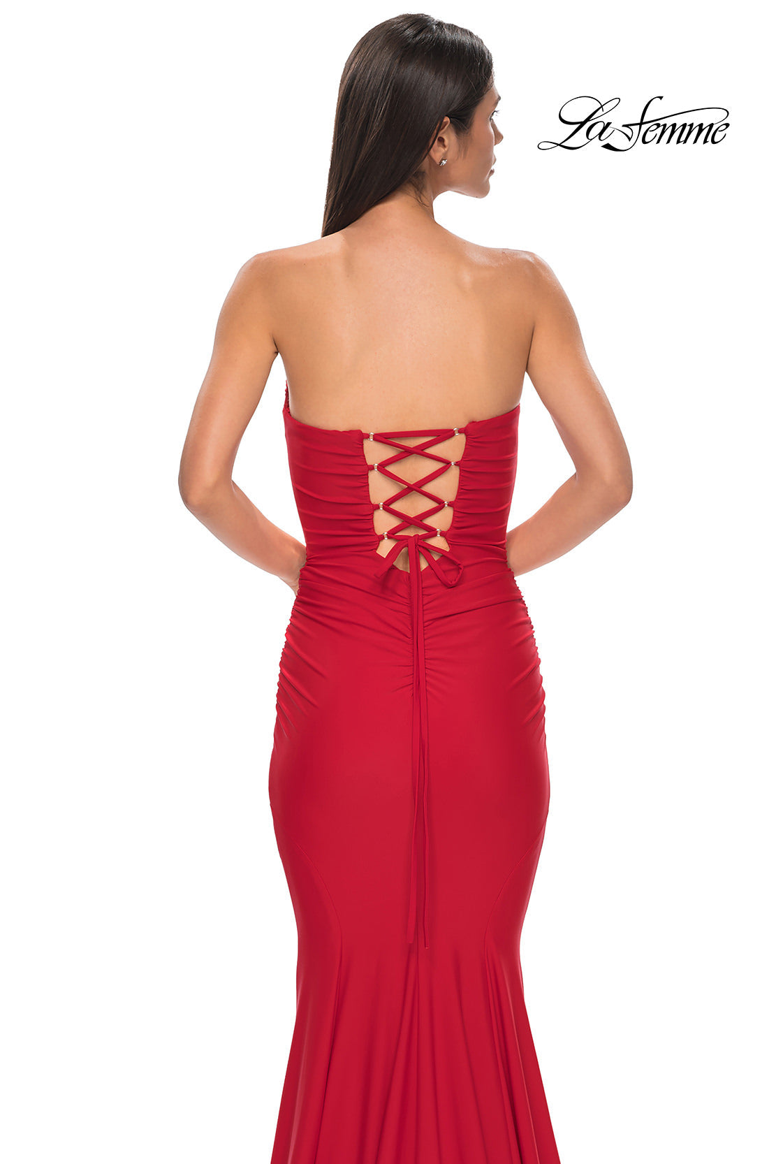 La Femme 32872_Red_B2