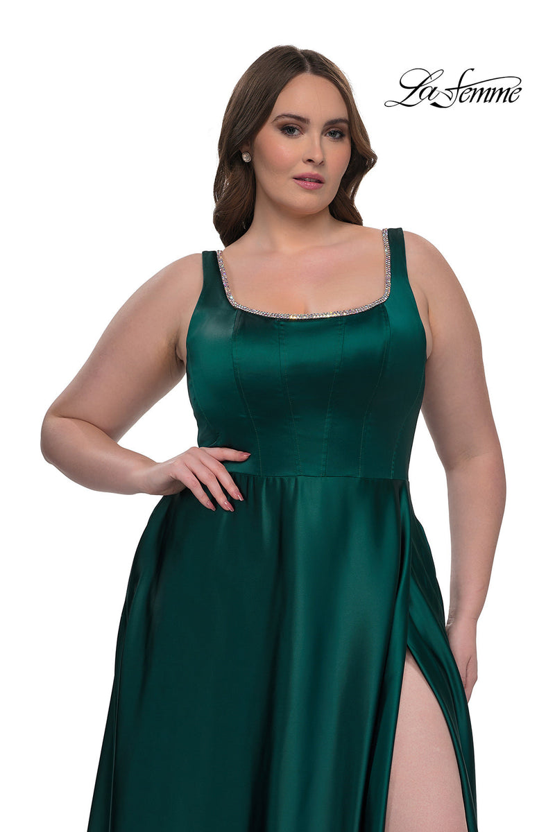 La Femme 33026_Emerald_F3