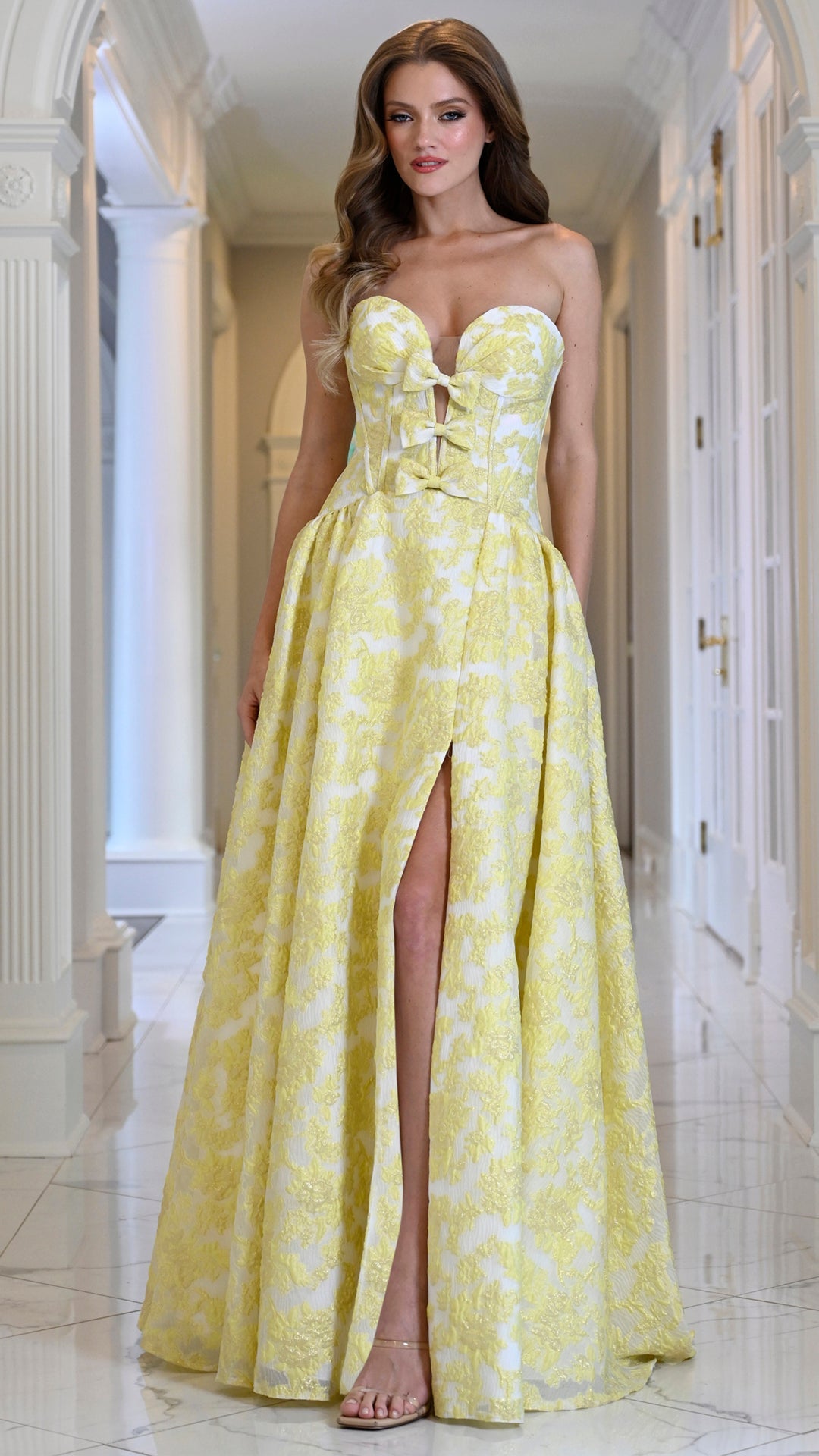Colors Dress 4018 | Designer image 01
