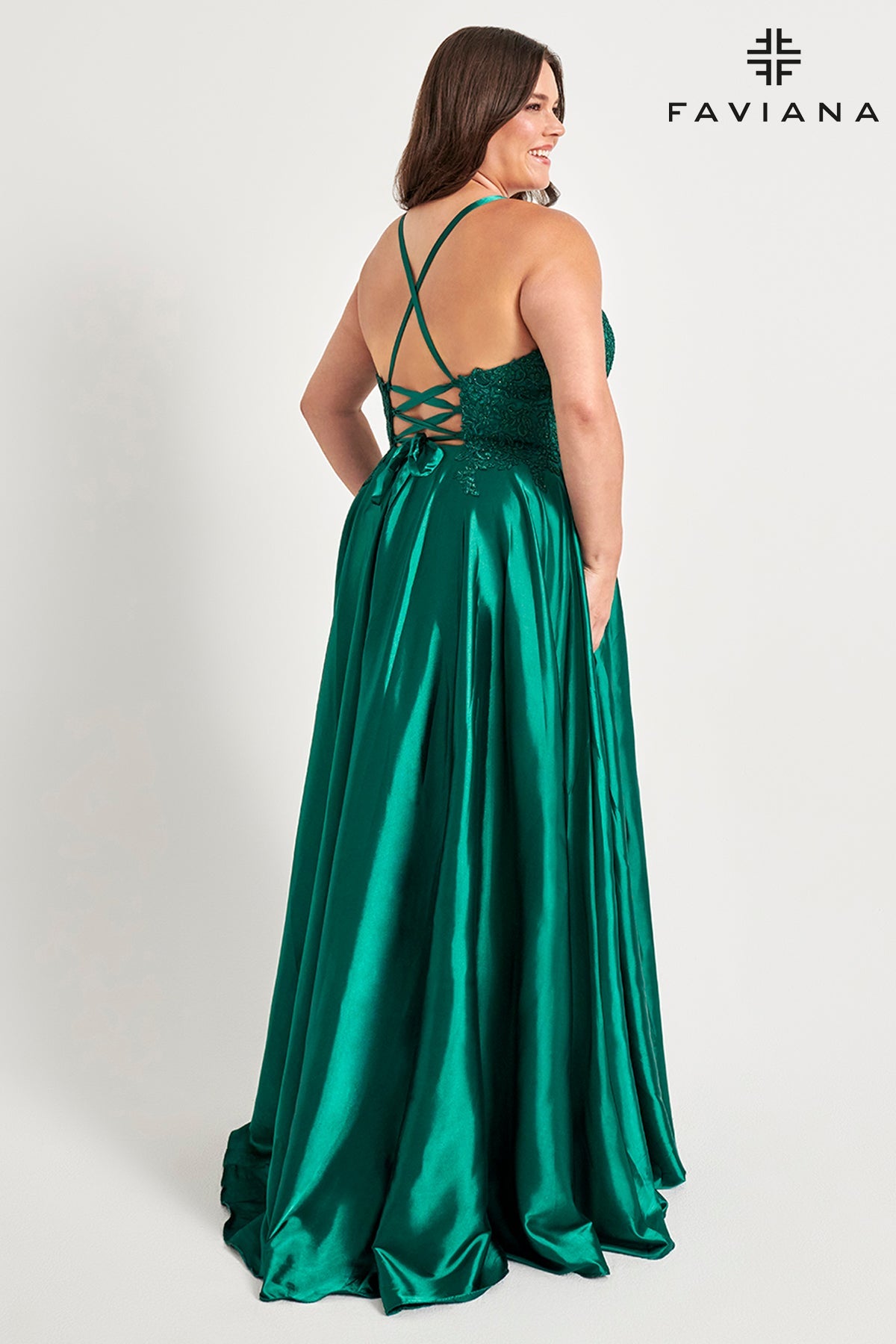 Faviana 9498_EMERALD_BACK
