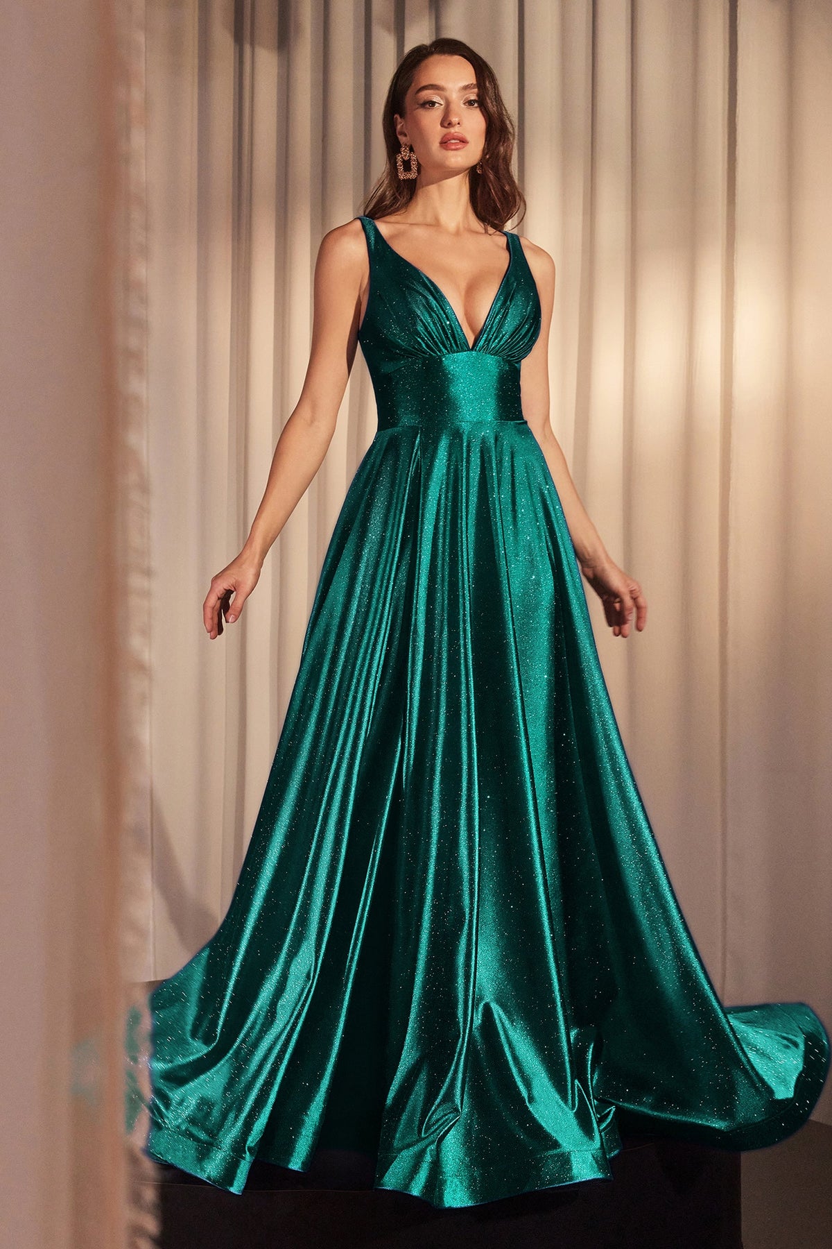 Ladivine by Cinderella Divine CC2349_emerald