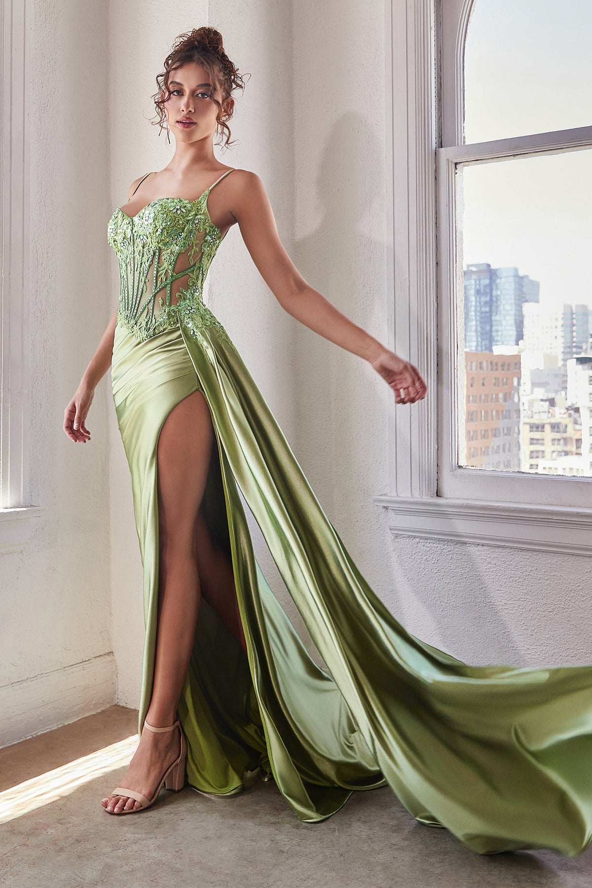 Ladivine by Cinderella Divine CD868_greenary_1
