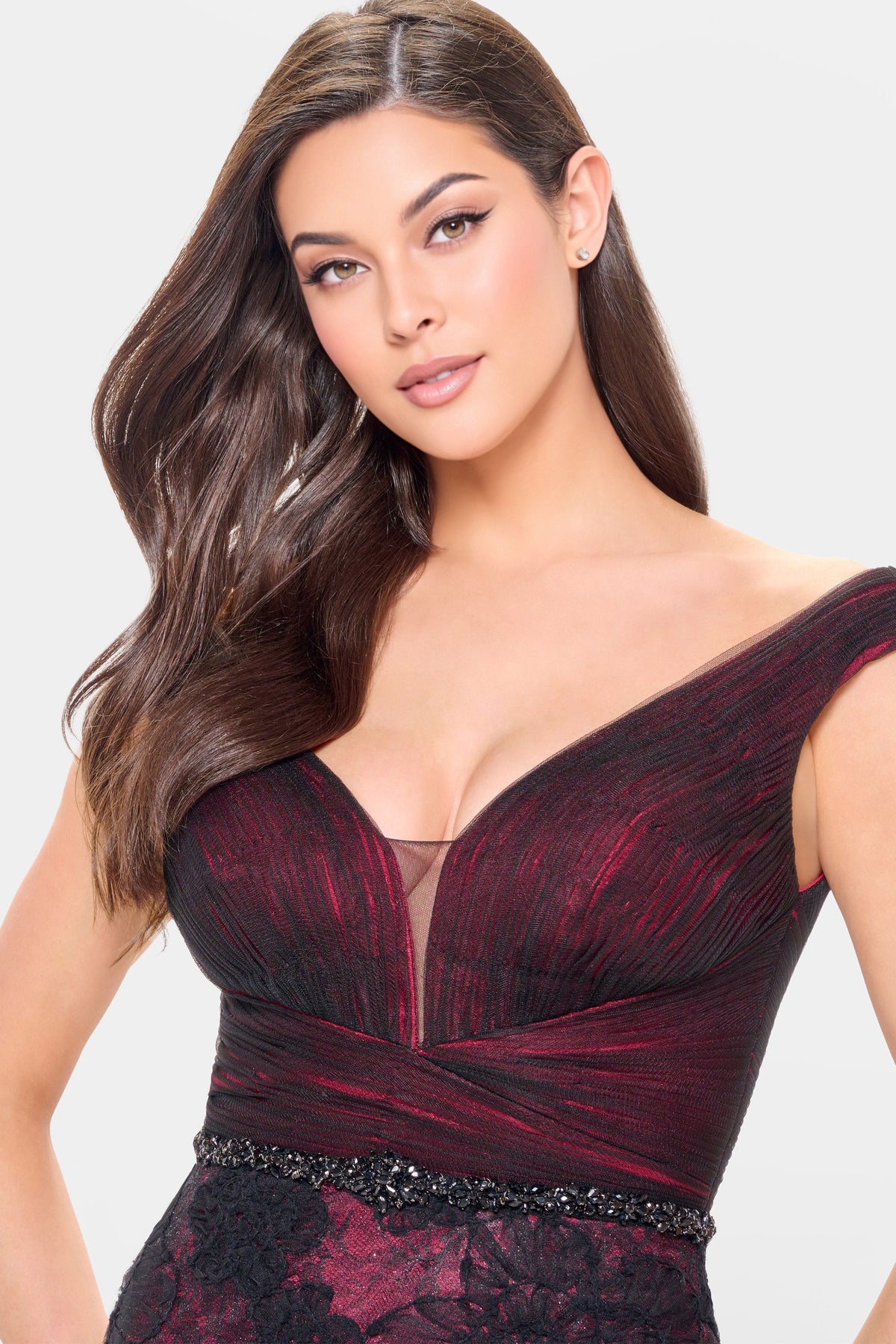 Montage M909-black-wine-h