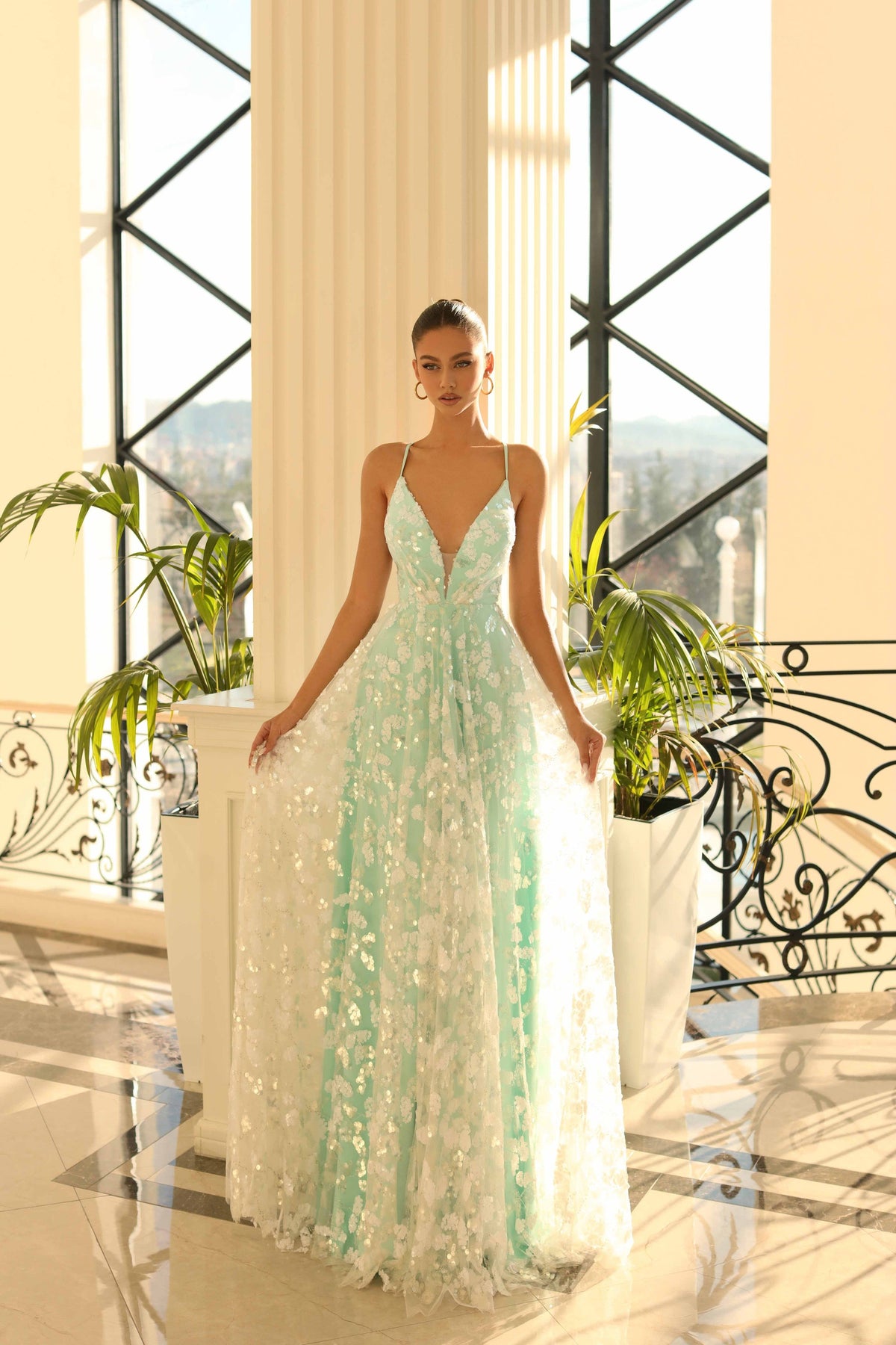 Nicoletta NC1070_TIFFANY_BLUEIVORY