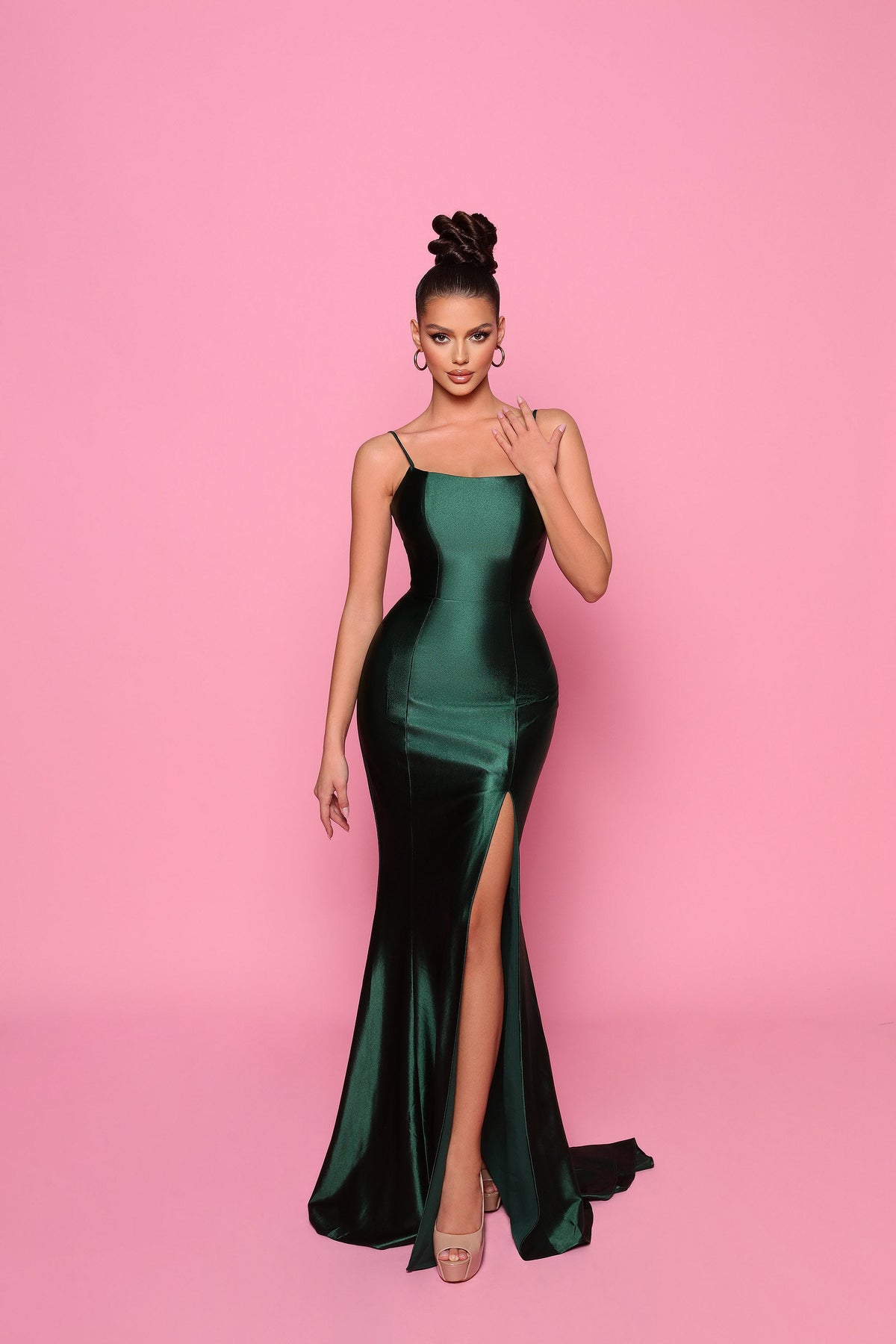 Nicoletta NP144_DEEP_EMERALD_1