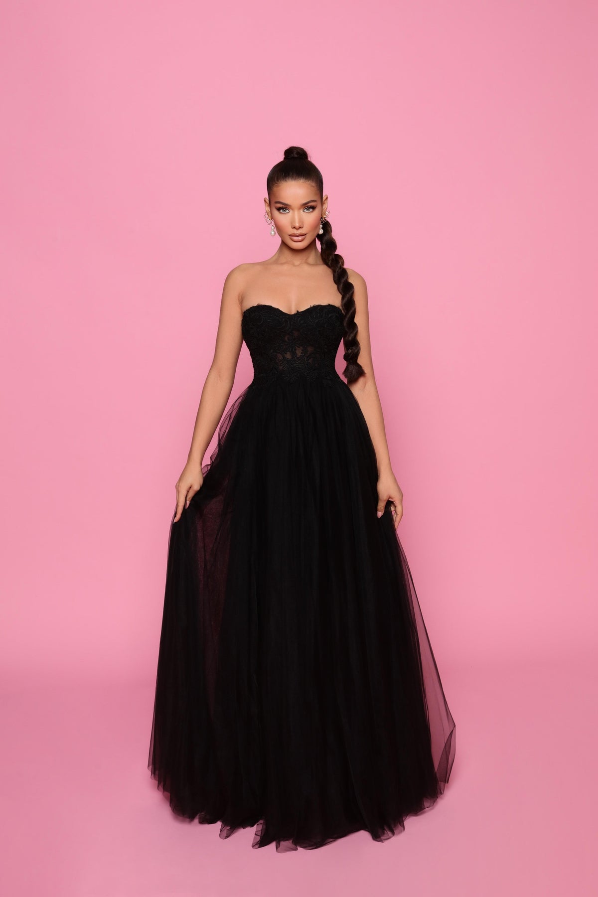 Nicoletta NP147_BLACK_1