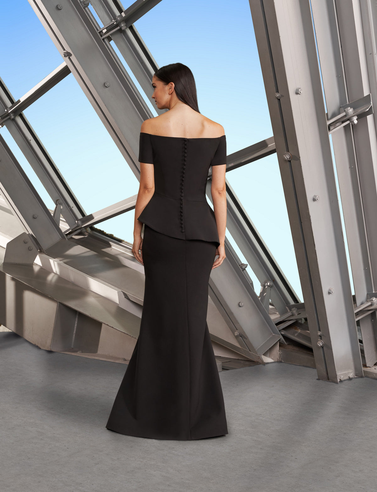 Alexander by Daymor 1150-black-white-back