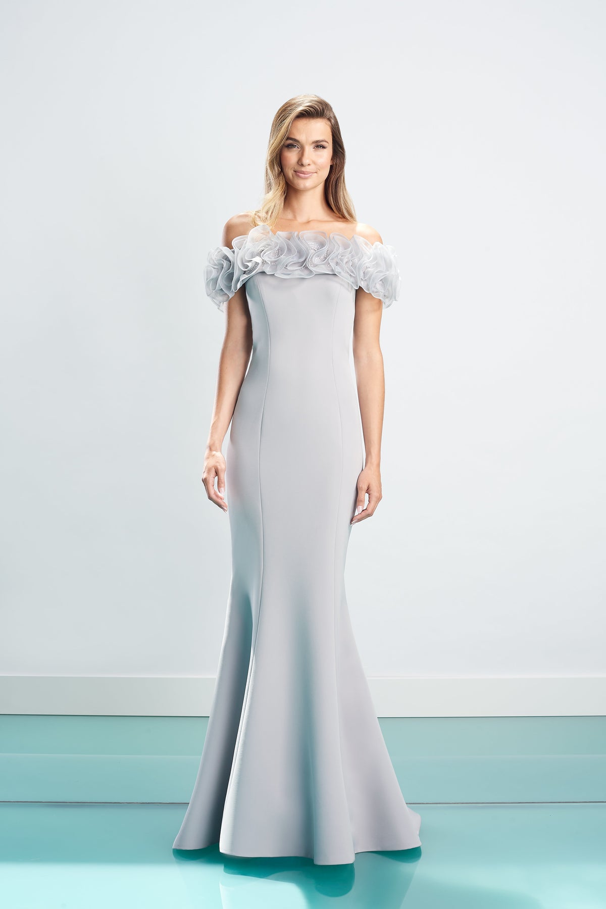 Alexander by Daymor 1461-dove-grey-front