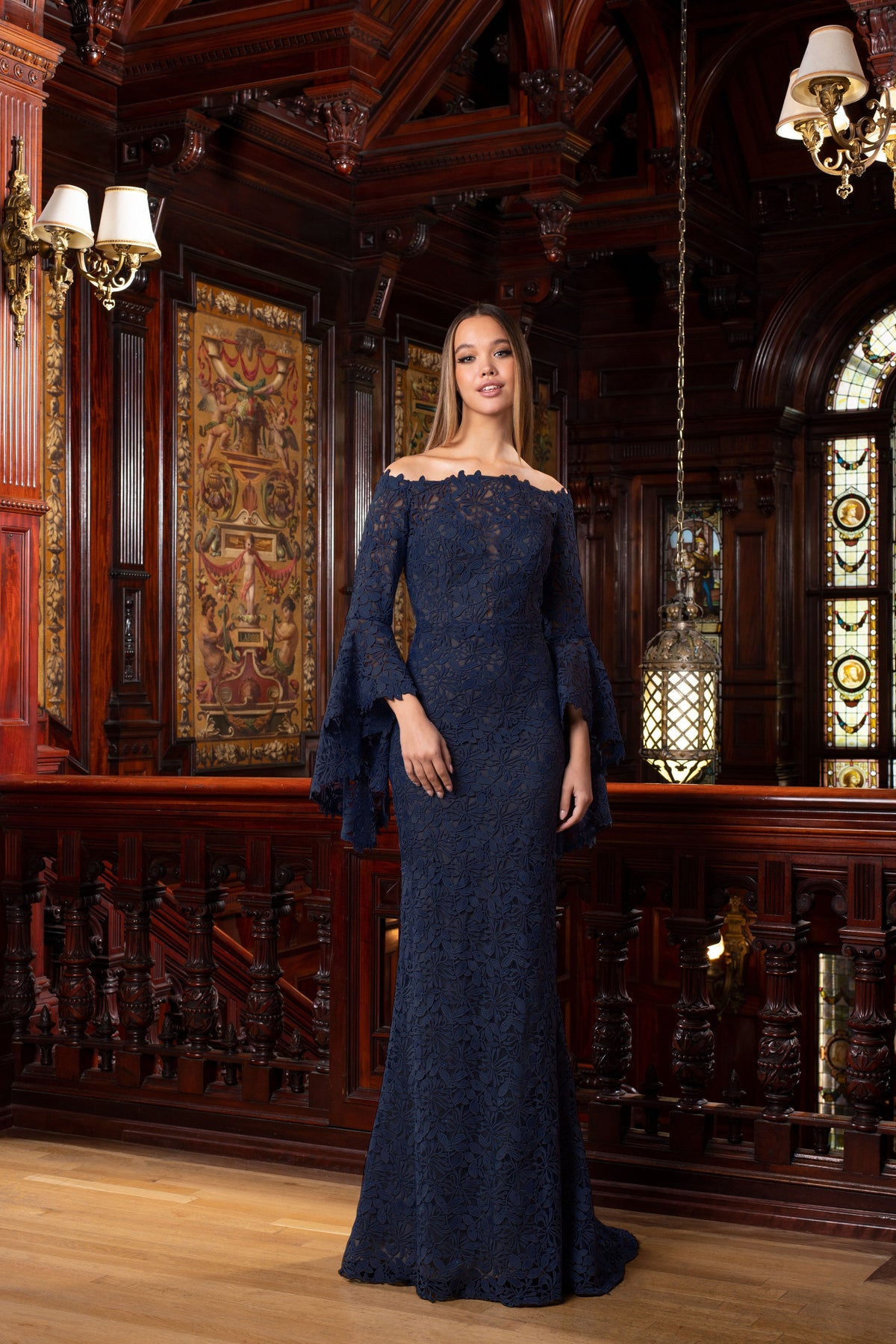 Alexander by Daymor 1555-navy-front