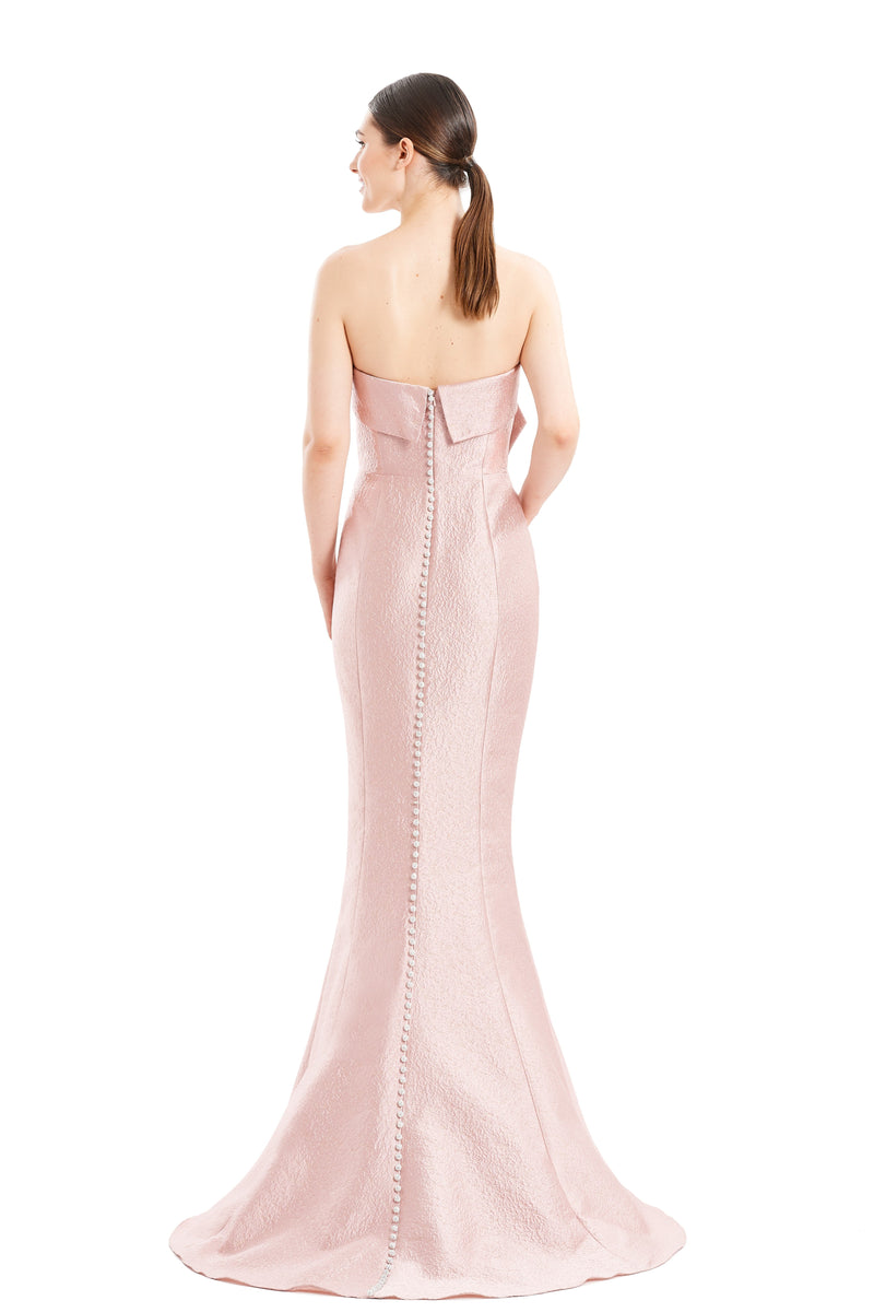 Alexander by Daymor 1677f22-antique-rose-b