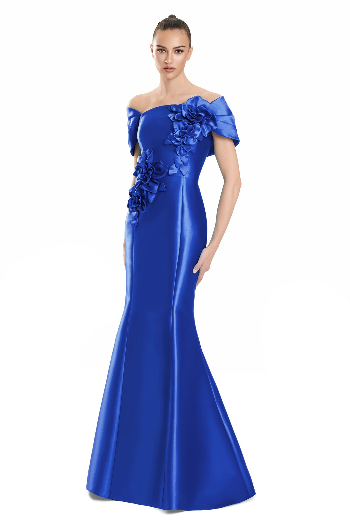 Alexander by Daymor 3152f25-royal-front